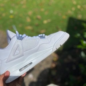 Jordan 4 Pure Money